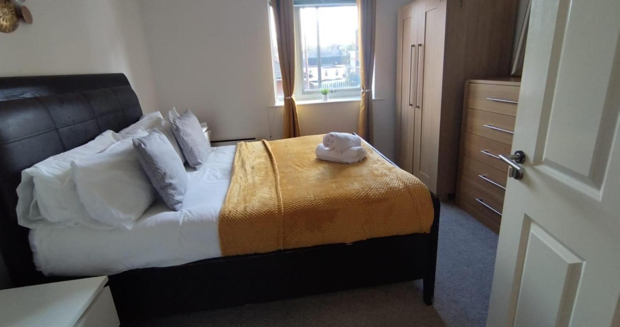 Business & Leisure City Centre 2 Bed En-Suite Apartment With Free Parking And Netflix Coventry Exterior photo