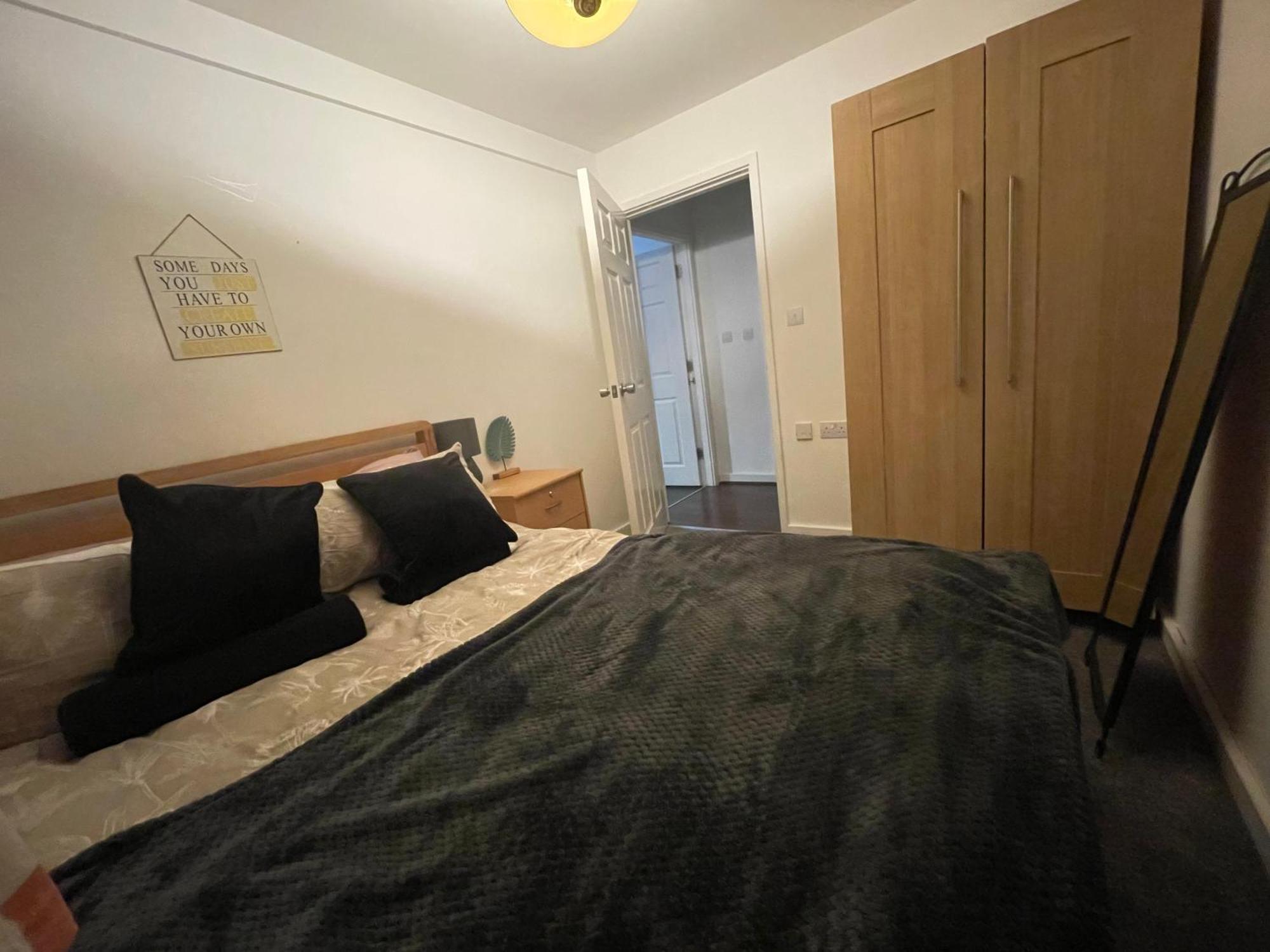 Business & Leisure City Centre 2 Bed En-Suite Apartment With Free Parking And Netflix Coventry Exterior photo