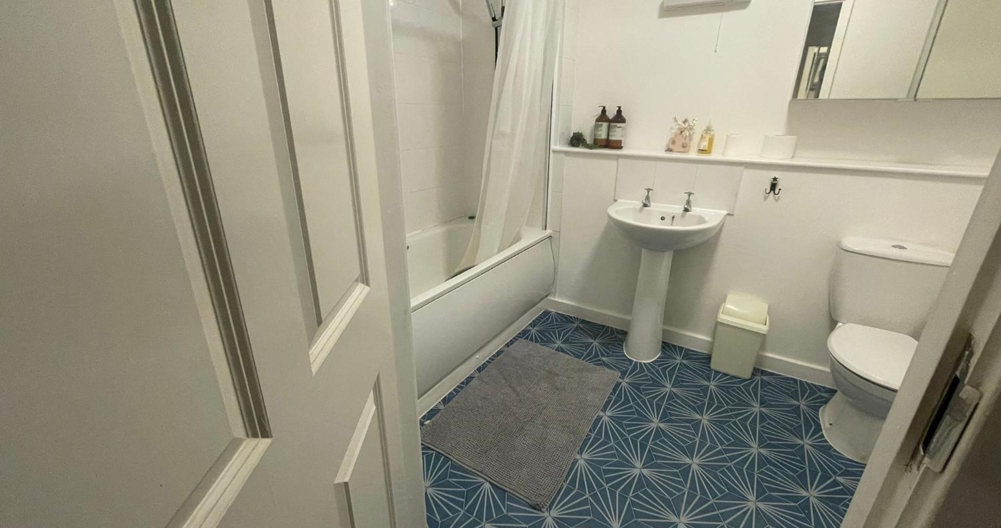 Business & Leisure City Centre 2 Bed En-Suite Apartment With Free Parking And Netflix Coventry Exterior photo