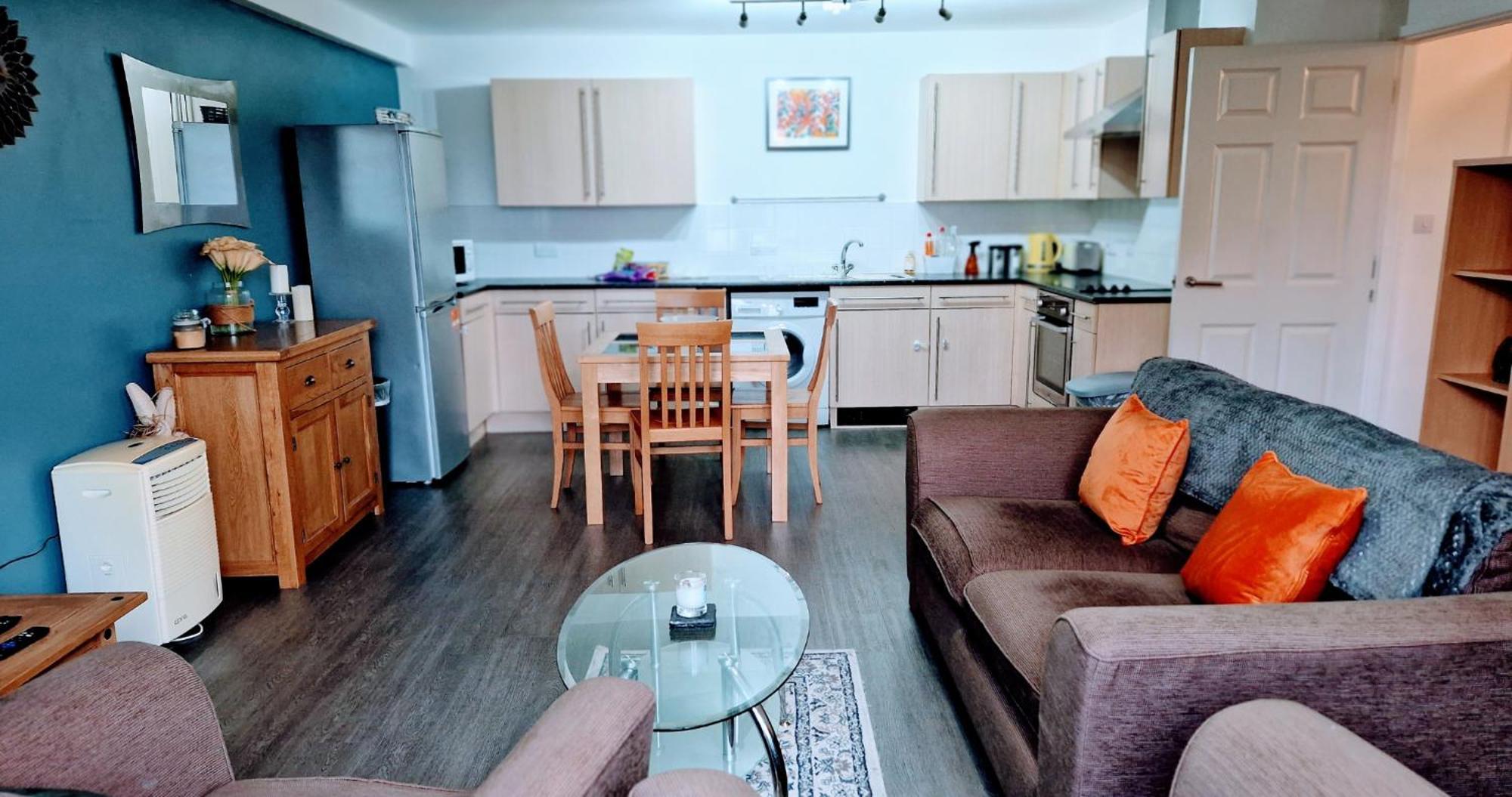 Business & Leisure City Centre 2 Bed En-Suite Apartment With Free Parking And Netflix Coventry Exterior photo